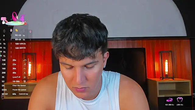 Leo Savage  online show from 07-11-26, 04:48