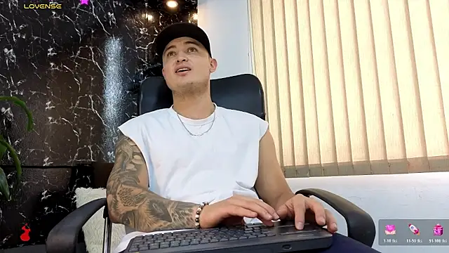 Alexander ferre online show from 02-24-26, 06:28