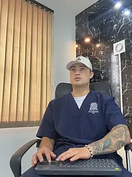 Alexander ferre online show from 04-07-26, 01:44