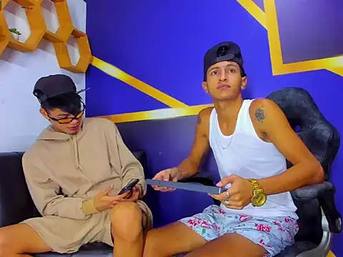 Snapshot of gustavo_saaled19_ chatting on 09-08-25, 07:46 gustavo saaled19 online show from 09-08-25, 07:46