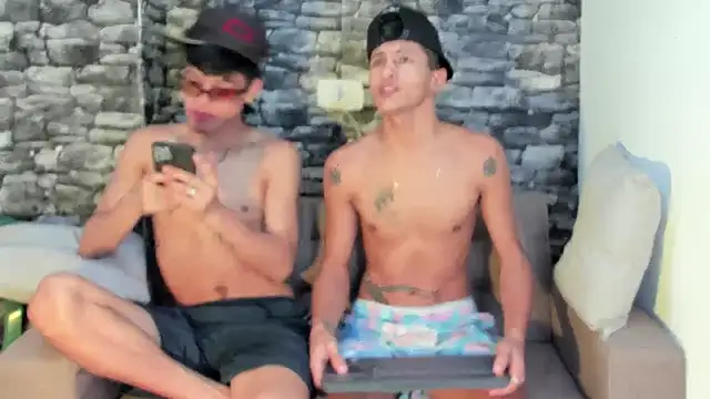 Snapshot of gustavo_saaled19_ chatting on 11-09-25, 09:57 gustavo saaled19 online show from 11-09-25, 09:57