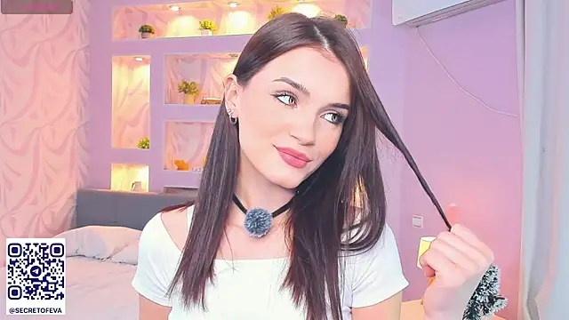 TeriRipka online show from 12-18-25, 07:09