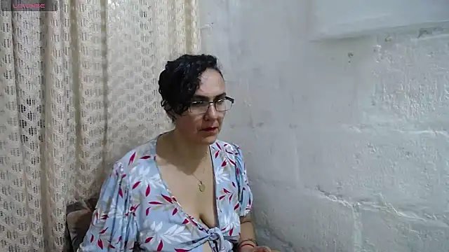 gabbyparker  online show from 09-22-25, 08:49