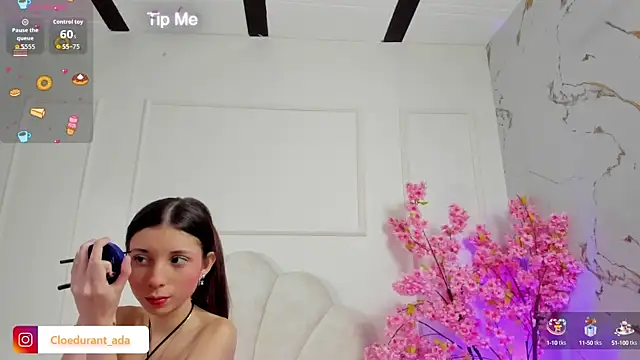 Snapshot of Cloedurant chatting on 10-04-25, 07:45 Cloedurant online show from 10-04-25, 07:45