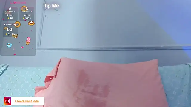 Snapshot of Cloedurant chatting on 01-10-26, 03:52 Cloedurant online show from 01-10-26, 03:52