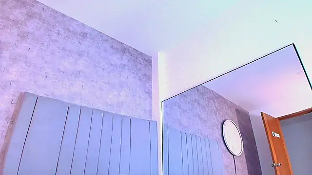 Snapshot of karla-ruiz chatting on 11-13-25, 07:35 karla-ruiz online show from 11-13-25, 07:35