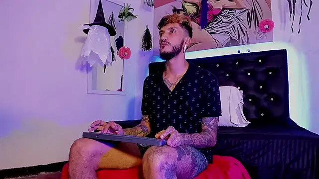 Snapshot of dex_55 chatting on 10-19-25, 01:06 dex 55 online show from 10-19-25, 01:06