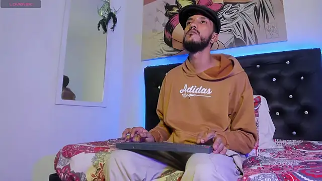 Snapshot of dex_55 chatting on 11-03-25, 12:46 dex 55 online show from 11-03-25, 12:46