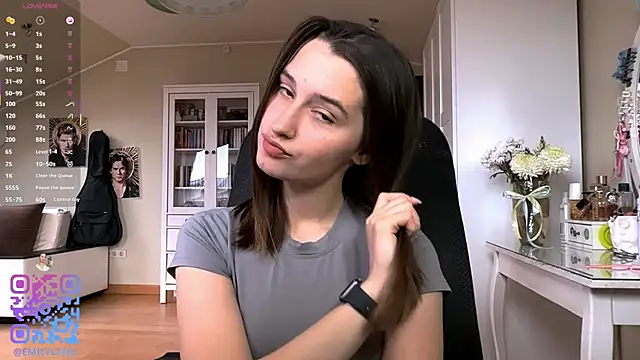 DarlineBrustera online show from 04-12-26, 02:11