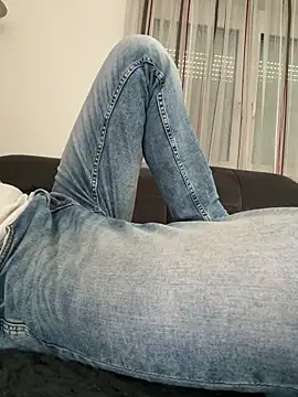 maxmaxmad8502 online show from 03-19-26, 11:58