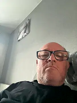 naughtygrandad1 online show from 09-10-25, 07:08