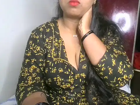 Snapshot of its_me_Rashmi chatting on 10-01-25, 11:11 its me Rashmi online show from 10-01-25, 11:11