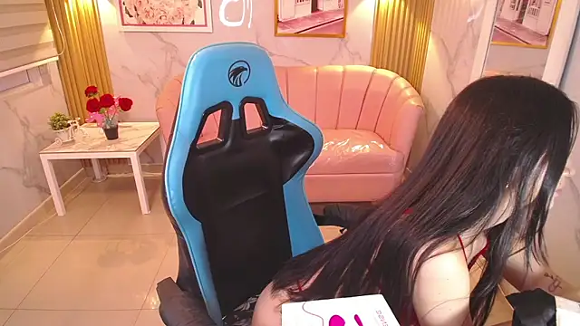 angel09 a  online show from 11-13-25, 12:48