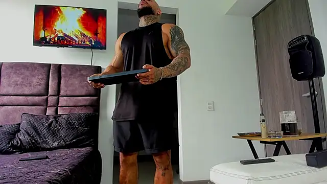 Andrew Johnnson online show from 09-20-25, 05:47