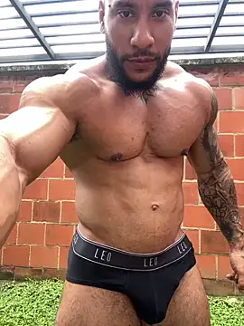 Andrew Johnnson online show from 10-16-25, 04:52