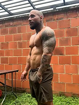 Andrew Johnnson online show from 11-06-25, 04:08