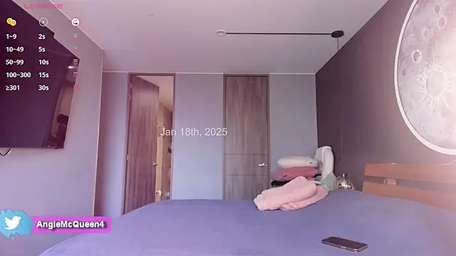 Snapshot of Sarajames chatting on 01-18-25, 01:18 Sarajames online show from 01-18-25, 01:18