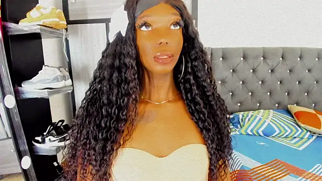 Snapshot of Sara_hot12112 chatting on 11-10-25, 08:24 Sara hot12112 online show from 11-10-25, 08:24