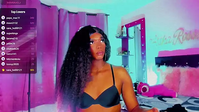 Snapshot of Sara_hot12112 chatting on 02-09-26, 09:46 Sara hot12112 online show from 02-09-26, 09:46