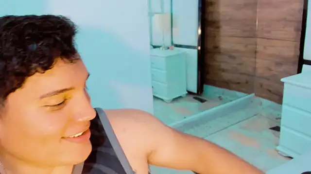 RaymondMorris online show from 10-19-25, 07:53