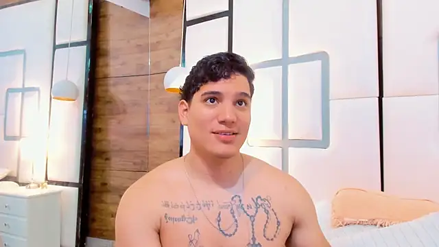 RaymondMorris online show from 10-19-25, 08:09