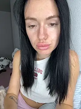 Snapshot of karrr__aaa chatting on 09-30-25, 08:36 karrr aaa online show from 09-30-25, 08:36