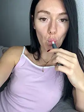 Snapshot of karrr__aaa chatting on 10-05-25, 05:33 karrr aaa online show from 10-05-25, 05:33