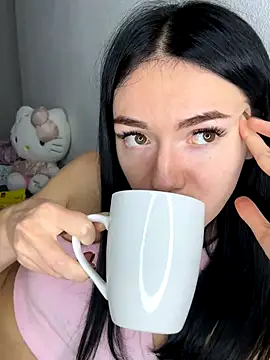 Snapshot of karrr__aaa chatting on 10-10-25, 07:35 karrr aaa online show from 10-10-25, 07:35