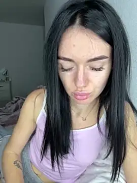 Snapshot of karrr__aaa chatting on 10-23-25, 07:45 karrr aaa online show from 10-23-25, 07:45