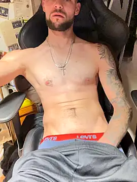 Mexxwell69 online show from 10-05-25, 07:45