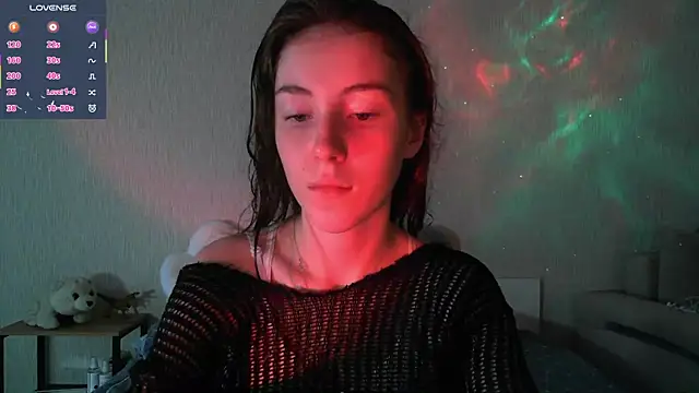 Snapshot of eskatmi chatting on 10-17-25, 12:25 eskatmi online show from 10-17-25, 12:25