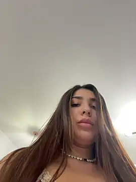 Snapshot of amaaray chatting on 11-29-25, 08:01 amaaray online show from 11-29-25, 08:01