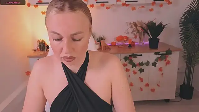 Snapshot of Lexi_terele chatting on 11-14-25, 09:30 Lexi terele online show from 11-14-25, 09:30