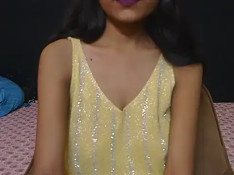 Snapshot of hoty-priya chatting on 09-12-25, 04:45 hoty-priya online show from 09-12-25, 04:45