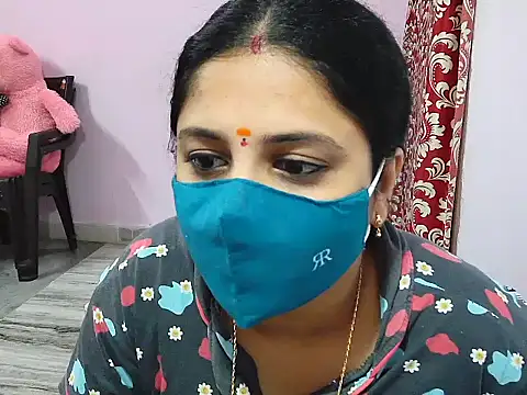 Snapshot of jannu6482 chatting on 10-12-25, 06:12 jannu6482 online show from 10-12-25, 06:12