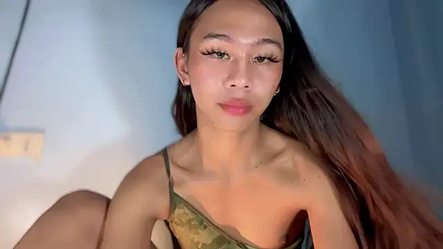 sweety kyrah18 online show from 10-17-25, 07:33