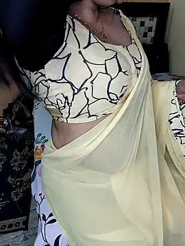 PRIYA 22 online show from 11-30-25, 02:43