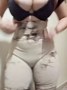 Snapshot of AsilAbid chatting on 02-13-26, 08:21 AsilAbid online show from 02-13-26, 08:21