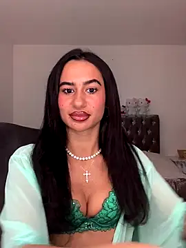 Snapshot of itsyourgirltee chatting on 10-30-25, 11:27 itsyourgirltee online show from 10-30-25, 11:27