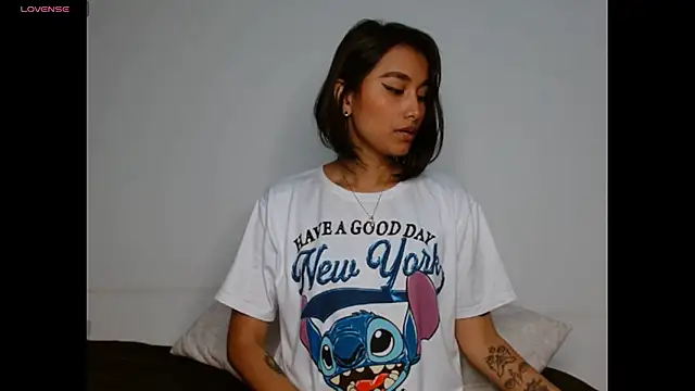 Gia Lee online show from 02-20-26, 03:03