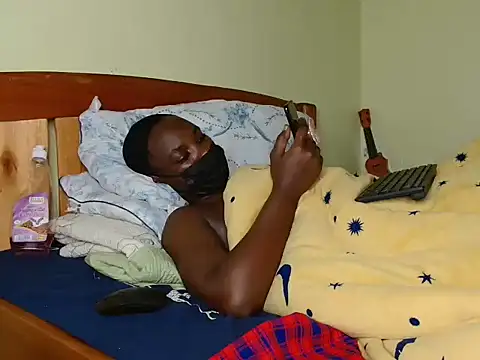 Snapshot of Alexxa_ebony chatting on 10-30-25, 02:24 Alexxa ebony online show from 10-30-25, 02:24