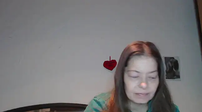 Snapshot of SexySarah177 chatting on 01-16-25, 09:19 SexySarah177 online show from 01-16-25, 09:19