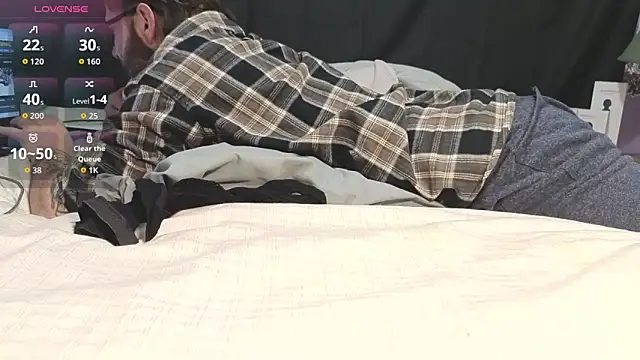 Chiligrande6969 online show from 12-21-25, 04:14