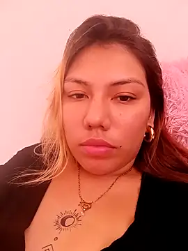 MiaCastillo online show from 10-21-25, 09:37