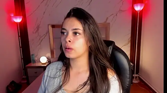 Lizeth Salazar online show from 01-10-26, 11:34