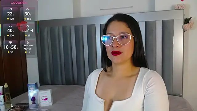 Alana steel 1 online show from 04-04-26, 12:02