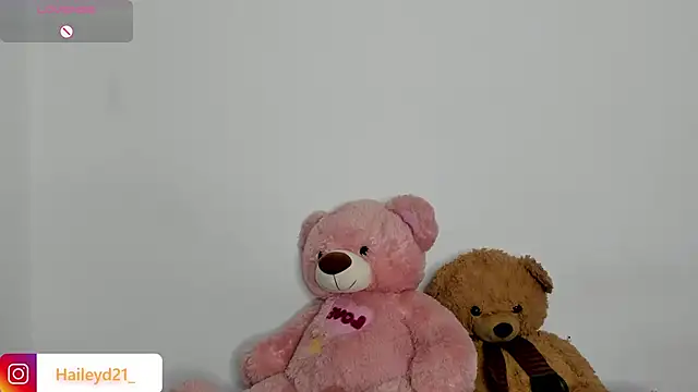 HaileyDuke online show from 02-15-26, 01:35