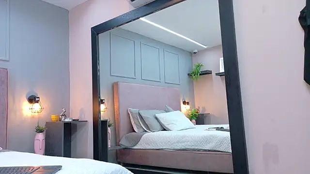 Camila Hill  online show from 03-06-26, 01:29