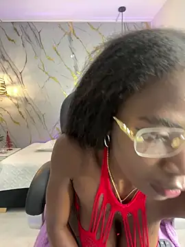 Snapshot of MorenaLush_Eup chatting on 01-16-26, 12:58 MorenaLush Eup online show from 01-16-26, 12:58