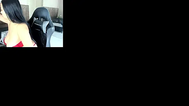 Snapshot of JulietaRioss chatting on 11-06-25, 01:56 JulietaRioss online show from 11-06-25, 01:56